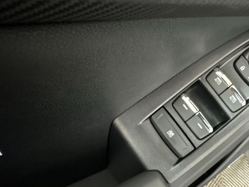 New 2025 Subaru Crosstrek 2.5i Limited w/ Crosstrek Mirror Package image 17