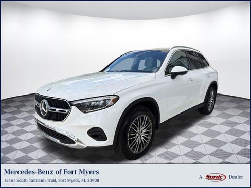 Certified 2026 Mercedes-Benz GLC 300 4MATIC image 1