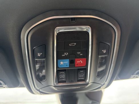 Used 2024 Jeep Grand Cherokee L Altitude image 63