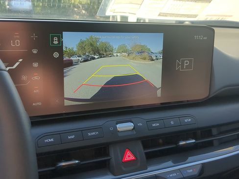 New 2025 Kia K4 EX image 18