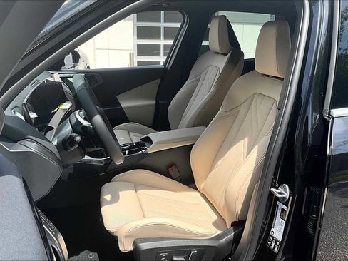 New 2025 BMW X3 xDrive30i w/ Convenience Package image 9