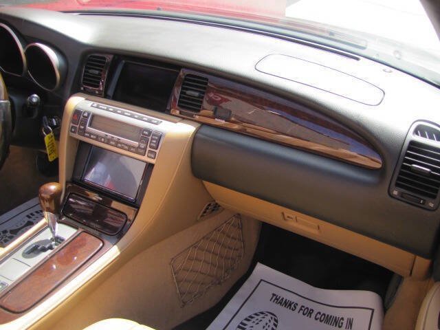 Used 2007 Lexus SC 430 Convertible w/ Preferred Accessory Pkg RWD image 21