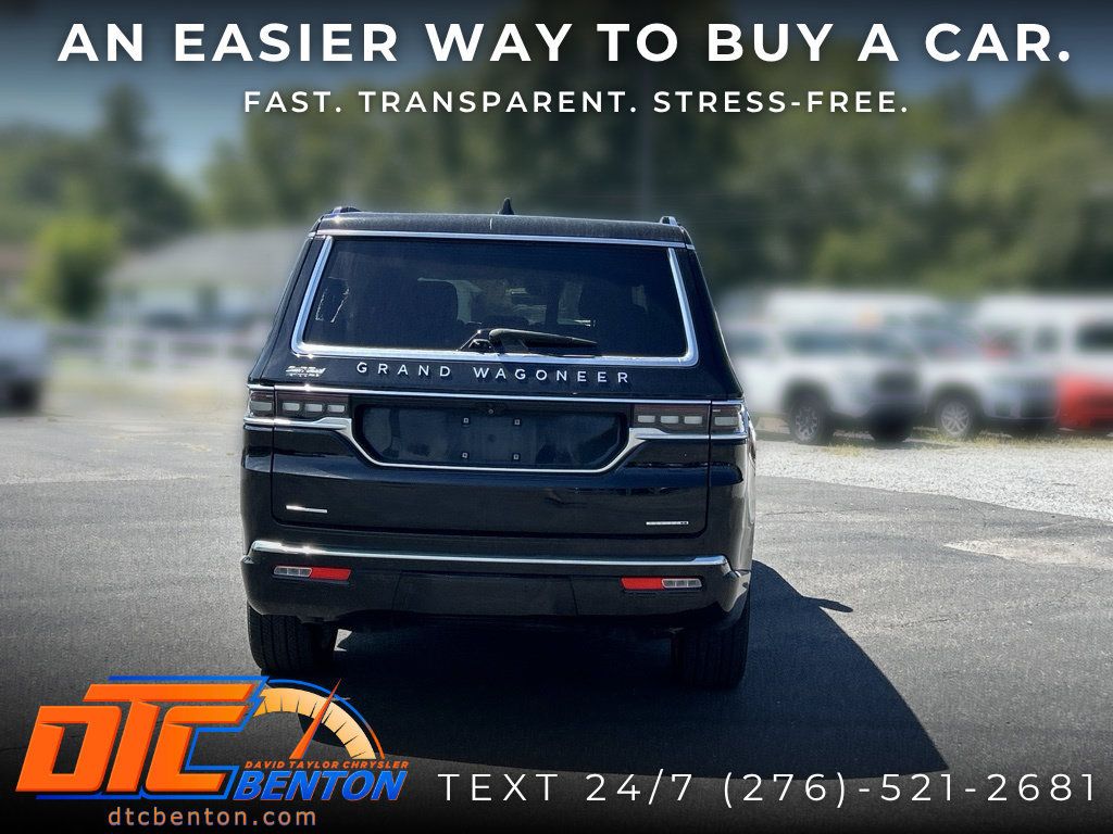 Used 2022 Jeep Grand Wagoneer Series II w/ Rear Seat Video Group 1 AWD/4WD image 4
