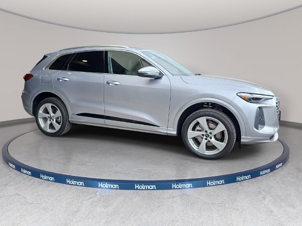 New 2026 Audi Q5 Premium Plus AWD/4WD image 4