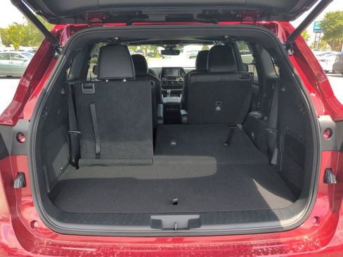 Used 2022 Toyota Highlander XSE image 13