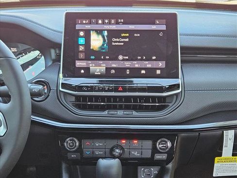 New 2026 Jeep Compass Latitude AWD/4WD image 13