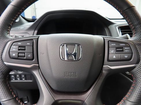 Used 2025 Honda Ridgeline TrailSport image 47