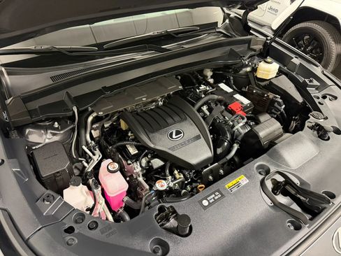 Used 2025 Lexus TX 350 AWD image 37