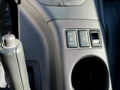 Certified 2024 Nissan Z Performance w/ Floor Mat Package image 24