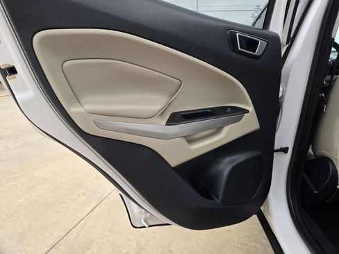 Used 2019 Ford EcoSport Titanium image 17