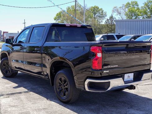 Used 2025 Chevrolet Silverado 1500 LT image 2