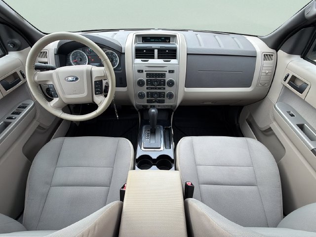 Used 2012 Ford Escape XLT FWD image 31