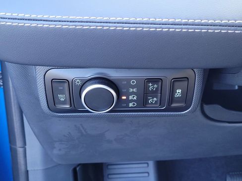 New 2025 Ford Mustang Mach-E Premium image 39