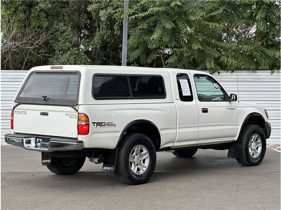 Used 1999 Toyota Tacoma 4x4 Xtracab V6 w/ SR5 Pkg image 10