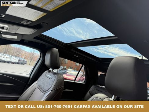 Used 2025 Ford Explorer Platinum w/ LUX Leather Package image 31