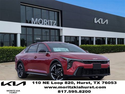 New 2025 Kia K4 GT-Line image 1