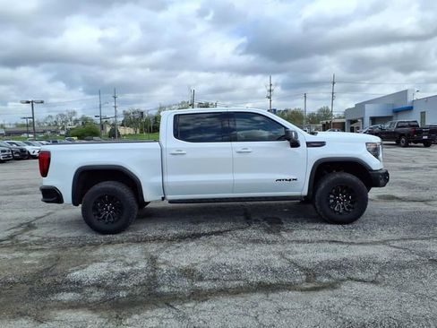 Used 2023 GMC Sierra 1500 AT4X AWD/4WD image 15