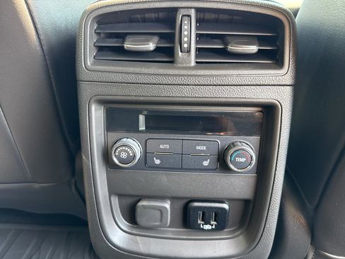 Used 2018 Buick Envision Essence image 20