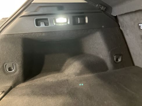 Used 2023 Buick Envision Avenir image 34