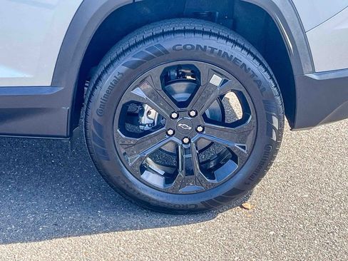 New 2026 Chevrolet Equinox LT w/ Midnight Edition image 10