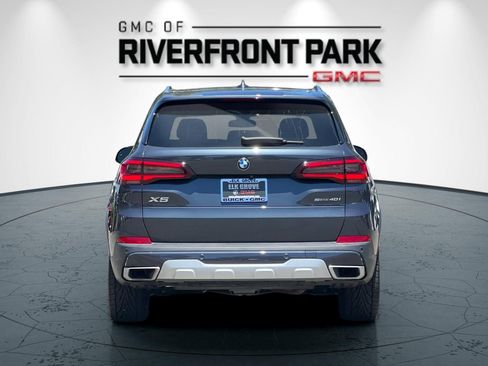 Used 2022 BMW X5 sDrive40i w/ Parking Assistance Package RWD image 4