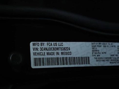 Certified 2021 Jeep Compass Limited w/ Elite Interior Group AWD/4WD image 20