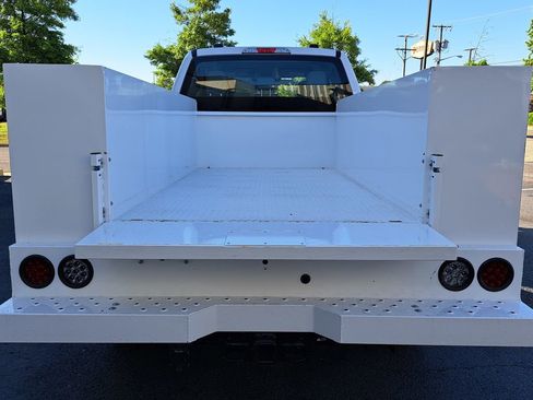 New 2026 Ford F250 XL w/ XL Chrome Package AWD/4WD image 14