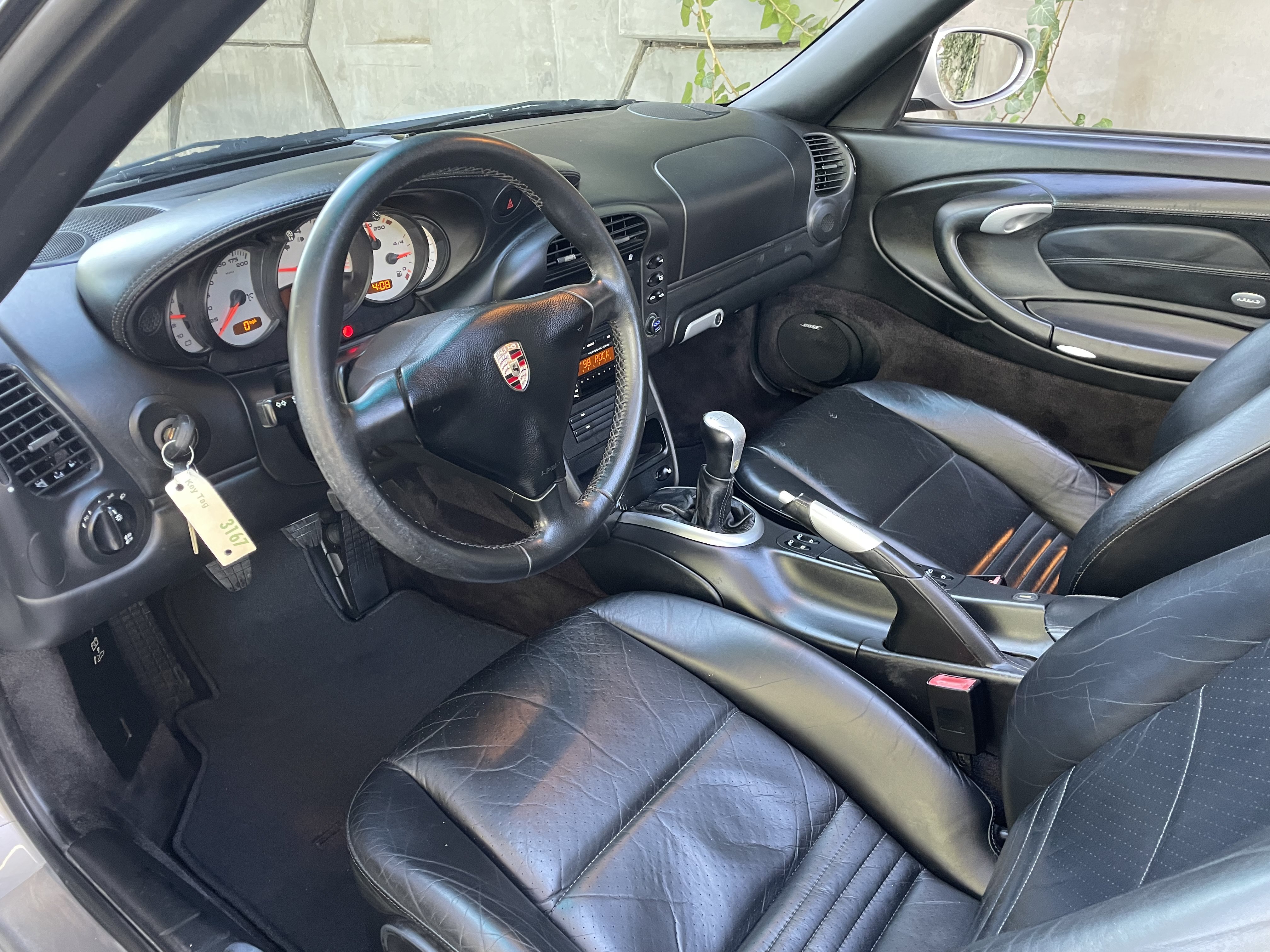 Used 2004 Porsche 911 Carrera 4S AWD/4WD image 17