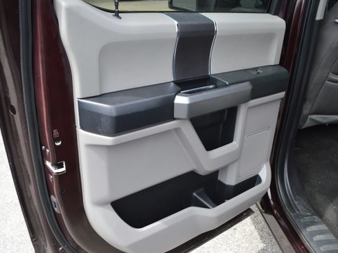 Used 2018 Ford F150 XLT AWD/4WD image 19