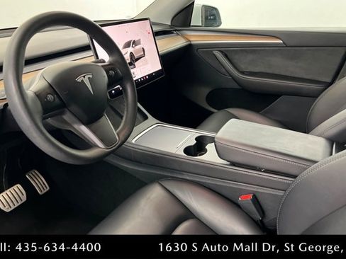 Used 2023 Tesla Model Y Performance AWD/4WD image 15