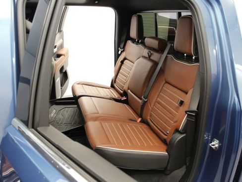 Used 2025 GMC Sierra 1500 Denali Ultimate AWD/4WD image 16
