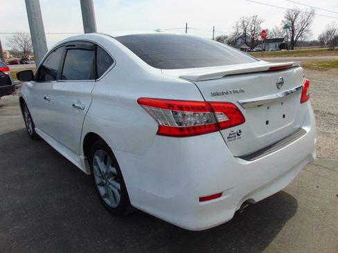 Used 2015 Nissan Sentra SR image 6