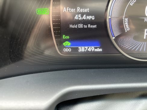 Used 2021 Lexus ES 300h w/ Premium Package FWD image 22