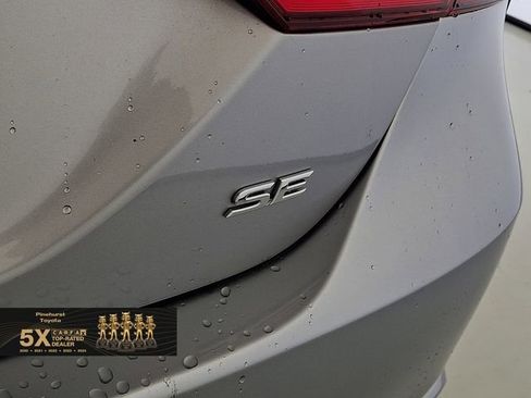 Used 2024 Toyota Camry SE image 35