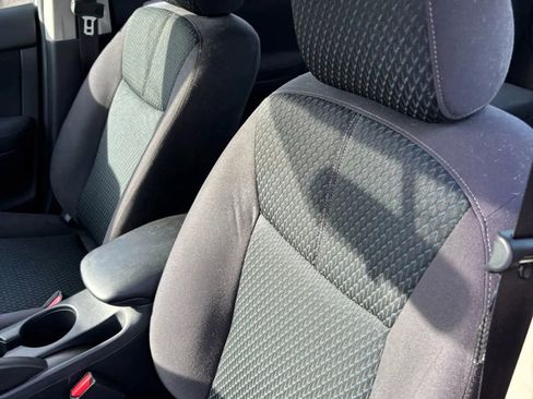 Used 2013 Nissan Sentra SR w/ Driver Pkg image 18