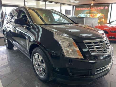 Used 2014 Cadillac SRX Luxury image 4
