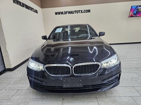 Used 2018 BMW 530i image 3