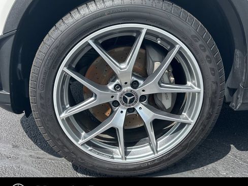 Used 2022 Mercedes-Benz GLC 300 4MATIC image 8