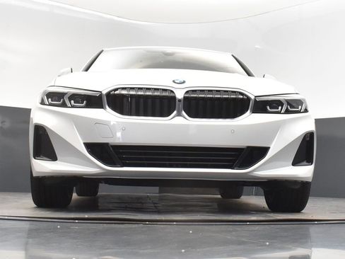 Certified 2025 BMW 330i Sedan w/ Premium Package image 45