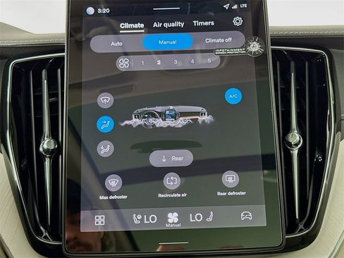 New 2026 Volvo XC60 B5 Ultra w/ Protection Package Premier image 16