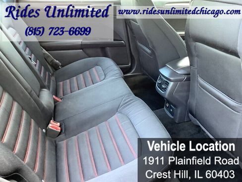 Used 2015 Ford Fusion SE image 26