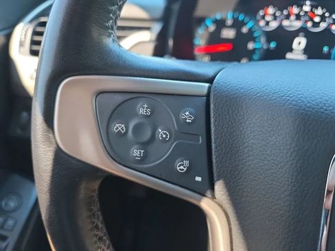 Used 2020 GMC Yukon XL Denali w/ Denali Premium Package image 21