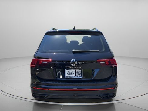 Used 2023 Volkswagen Tiguan SE R-Line FWD image 4