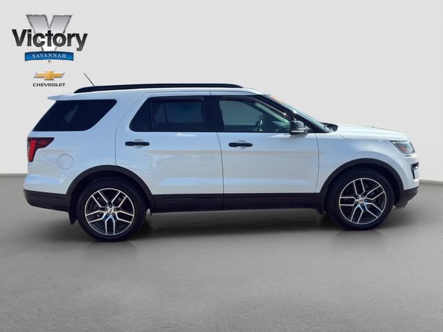 Used 2018 Ford Explorer Sport w/ Equipment Group 401A AWD/4WD image 8