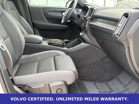 Certified 2023 Volvo C40 Recharge Core AWD/4WD image 34