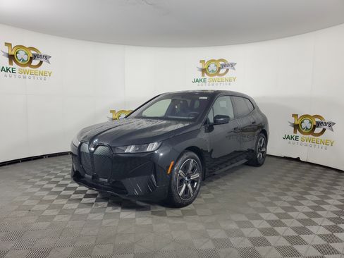 New 2026 BMW iX xDrive45 image 3