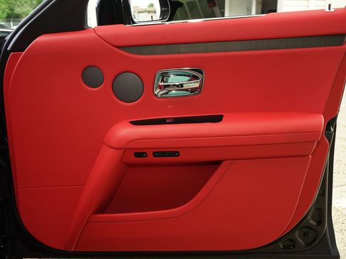 Used 2025 Rolls-Royce Ghost image 22