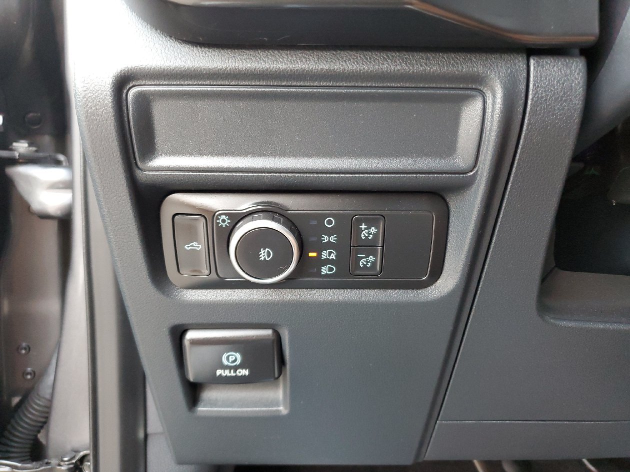 Used 2021 Ford F150 XL w/ STX Appearance Package RWD image 30