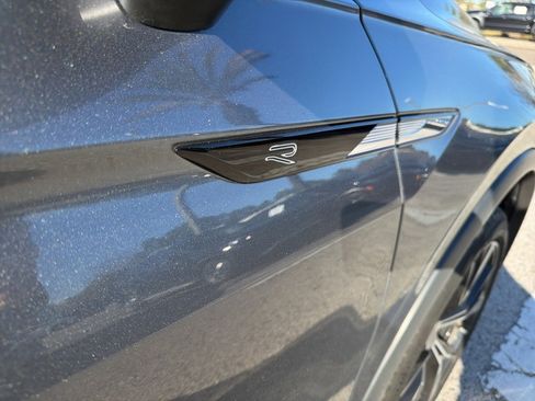 Certified 2023 Volkswagen Tiguan SEL R-Line image 13