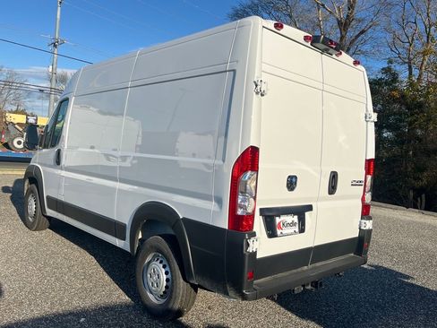 New 2026 RAM ProMaster 2500 w/ Convenience Group image 22